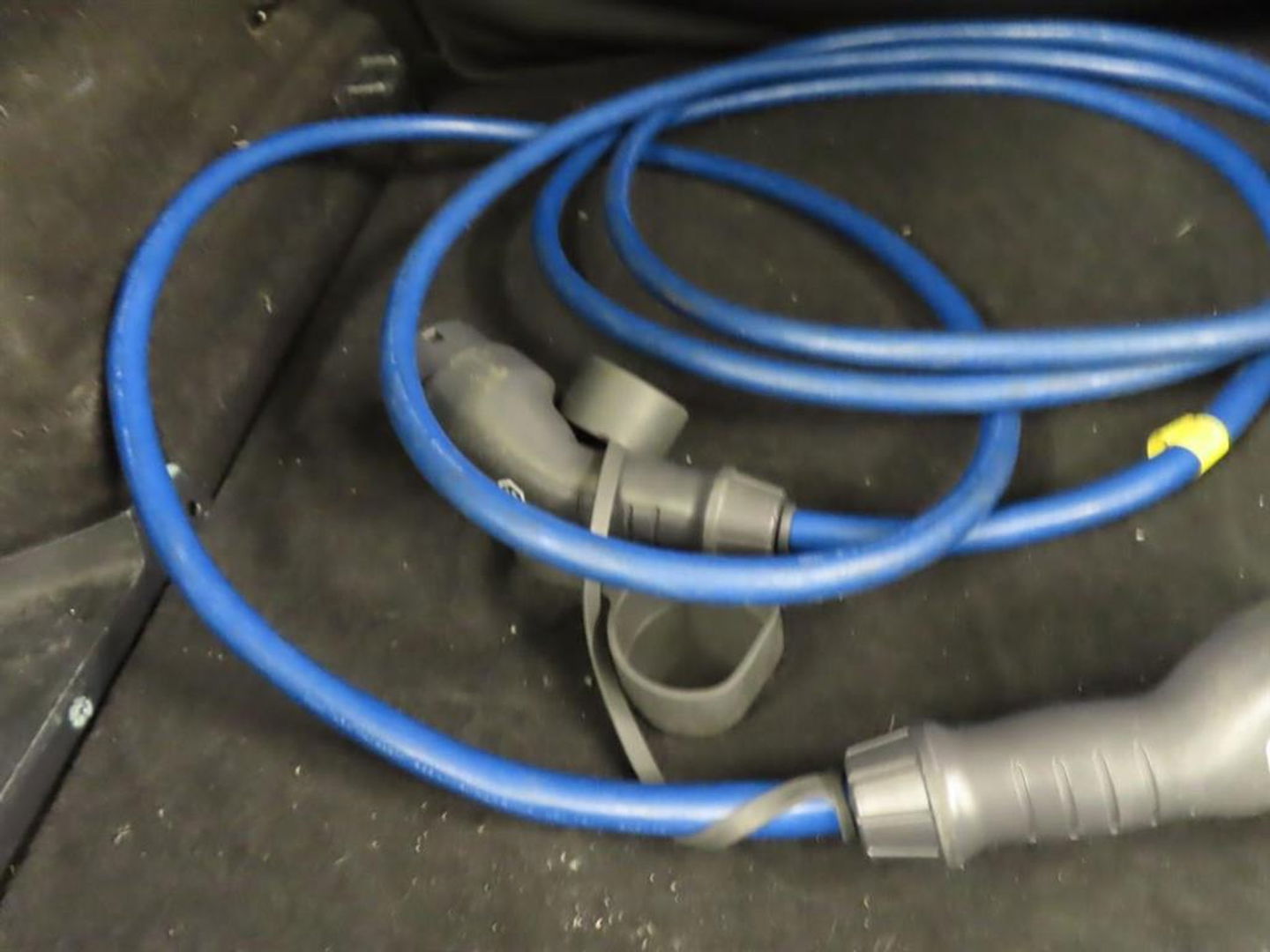 Ford Mustang Mach-E RWD 75 kWh [ 3-Fase ] {SOH-83%} (INCL.BTW)  Aut. *LEATHER | FULL-LED | DAB | DIGI-COCKPIT | KEYLESS | NAVI-FULLMAP | CARPLAY | HEATED-COMFORTSEATS | TOPVIEW | ADAPTIVE-CRUISE | PRIVACY-GLASS | 18'' ALU*