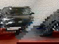 Toyota Yaris Cross - 1.5 HYBRID 130PK DYNAMIC STOEL/STUUR VERW. 17''LMV P.SENSOR V+A KEYLESS CAMERA LED ZWARTE HEMEL 07/2025