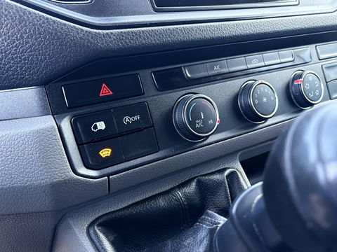 Volkswagen Crafter 35 2.0 TDI L4H3 170 PK | ERGO SEAT | CAMERA | PARKEERSENSOREN RONDOM