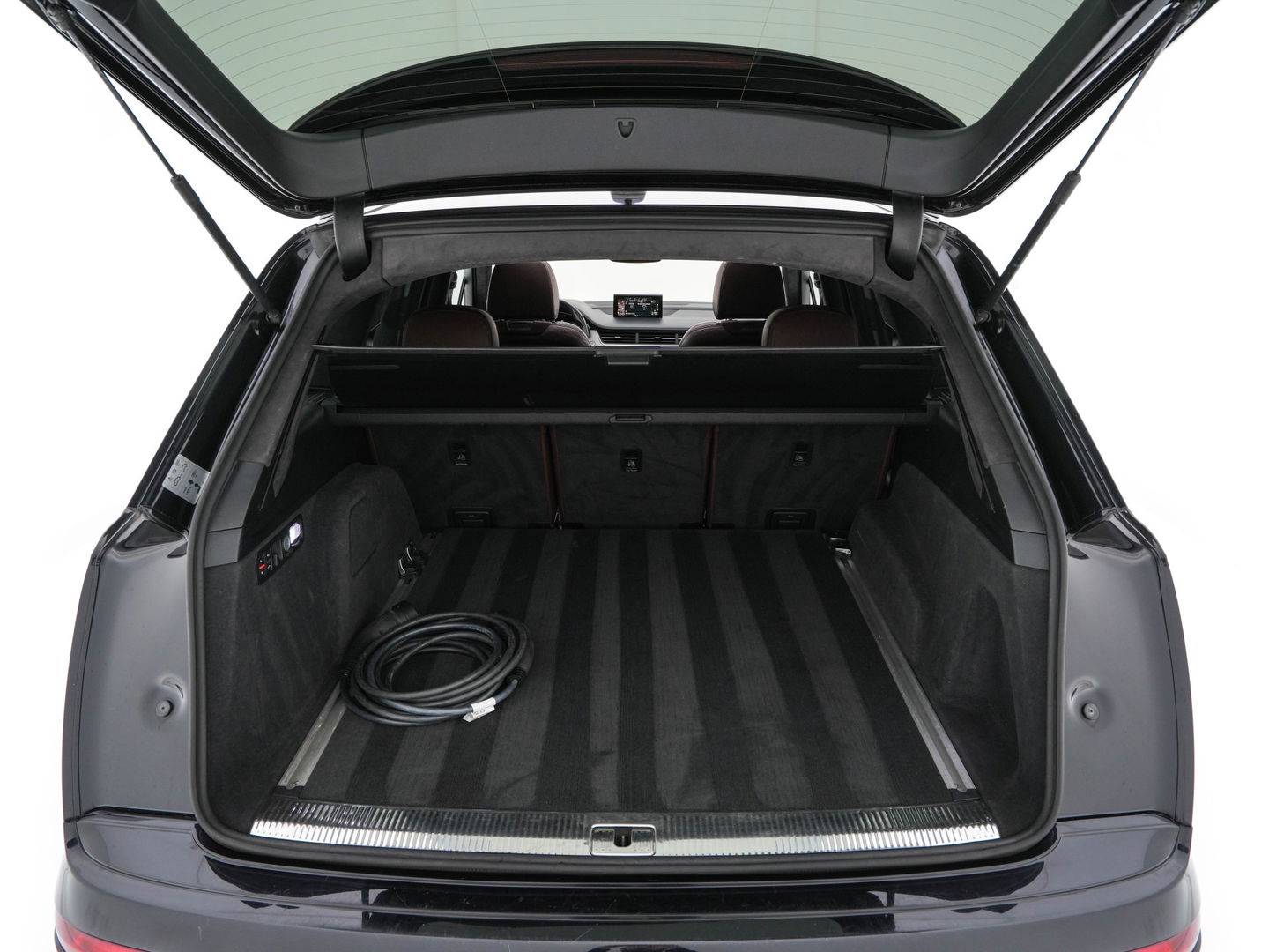 Audi Q7 3.0 TDI e-tron Quattro Sport (Plug-In) Aut. *PANO | LEATHER | ADAPTIVE-CRUISE | MATRIX-LED | BOSE-AUDIO | BLINDSPOT | MEMORY-PACK | DIGI-COCKPIT | HEATED-SPORTSEATS | NAVI-FULLMAP | CAMERA | HEAD-UP | SHIFTPADDLES | TOWBAR | 21"*