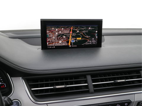 Audi Q7 3.0 TDI e-tron Quattro Sport (Plug-In) Aut. *PANO | LEATHER | ADAPTIVE-CRUISE | MATRIX-LED | BOSE-AUDIO | BLINDSPOT | MEMORY-PACK | DIGI-COCKPIT | HEATED-SPORTSEATS | NAVI-FULLMAP | CAMERA | HEAD-UP | SHIFTPADDLES | TOWBAR | 21"*