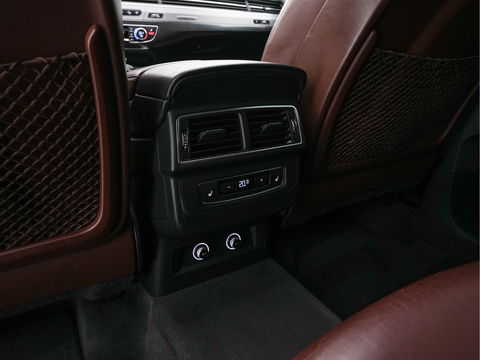 Audi Q7 3.0 TDI e-tron Quattro Sport (Plug-In) Aut. *PANO | LEATHER | ADAPTIVE-CRUISE | MATRIX-LED | BOSE-AUDIO | BLINDSPOT | MEMORY-PACK | DIGI-COCKPIT | HEATED-SPORTSEATS | NAVI-FULLMAP | CAMERA | HEAD-UP | SHIFTPADDLES | TOWBAR | 21"*