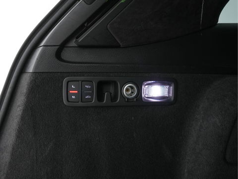 Audi Q7 3.0 TDI e-tron Quattro Sport (Plug-In) Aut. *PANO | LEATHER | ADAPTIVE-CRUISE | MATRIX-LED | BOSE-AUDIO | BLINDSPOT | MEMORY-PACK | DIGI-COCKPIT | HEATED-SPORTSEATS | NAVI-FULLMAP | CAMERA | HEAD-UP | SHIFTPADDLES | TOWBAR | 21"*