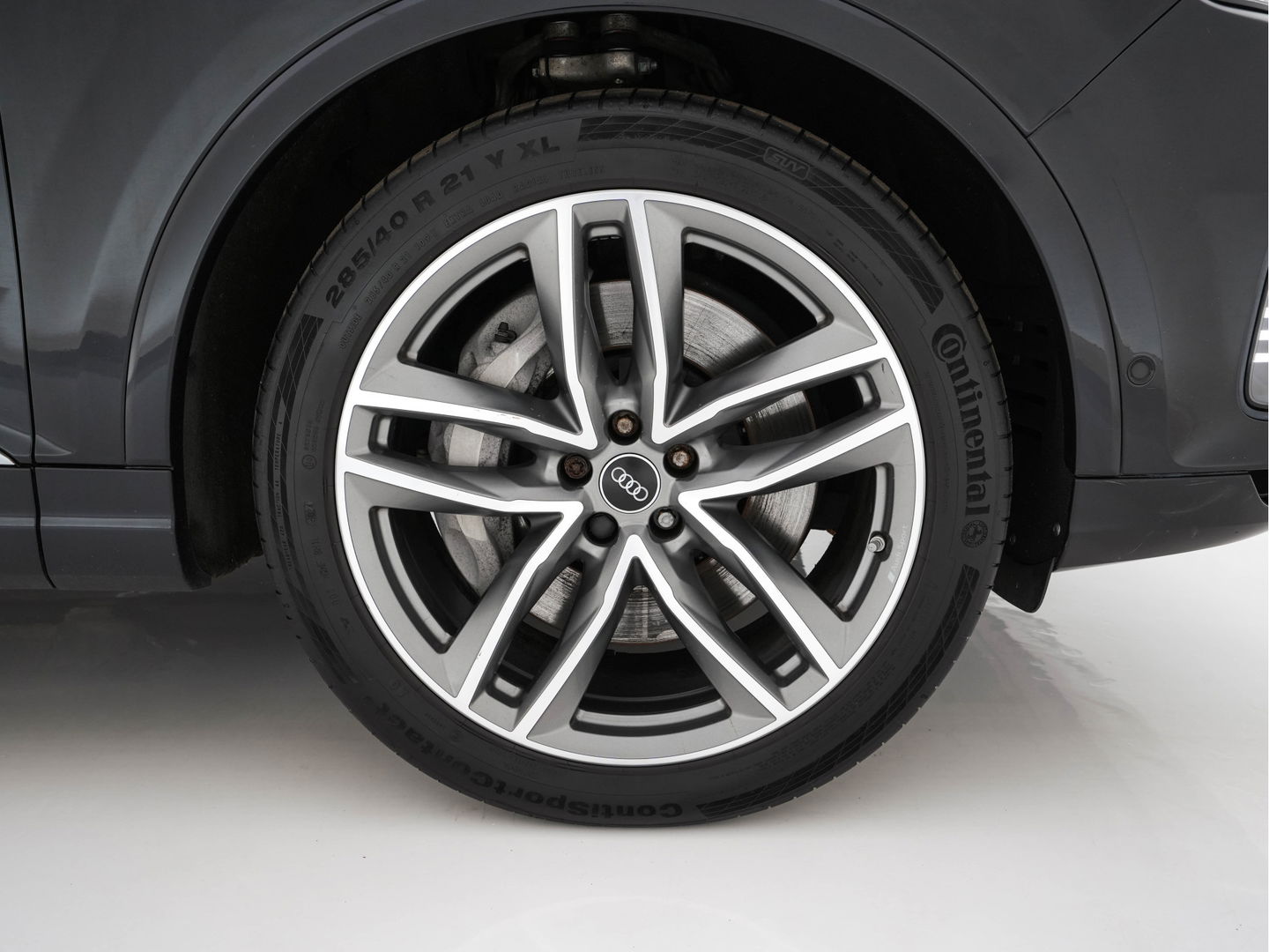 Audi Q7 3.0 TDI e-tron Quattro Sport (Plug-In) Aut. *PANO | LEATHER | ADAPTIVE-CRUISE | MATRIX-LED | BOSE-AUDIO | BLINDSPOT | MEMORY-PACK | DIGI-COCKPIT | HEATED-SPORTSEATS | NAVI-FULLMAP | CAMERA | HEAD-UP | SHIFTPADDLES | TOWBAR | 21"*