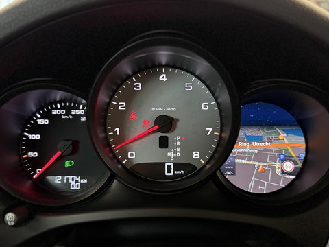 Porsche Macan 3.0 S 354PK |Pano|ACC|360Cam|BOSE|Sport Chrono|21"Sport Classic|Adaptieve Sportstoelen|El.Trekhaak|Porsche onderhouden