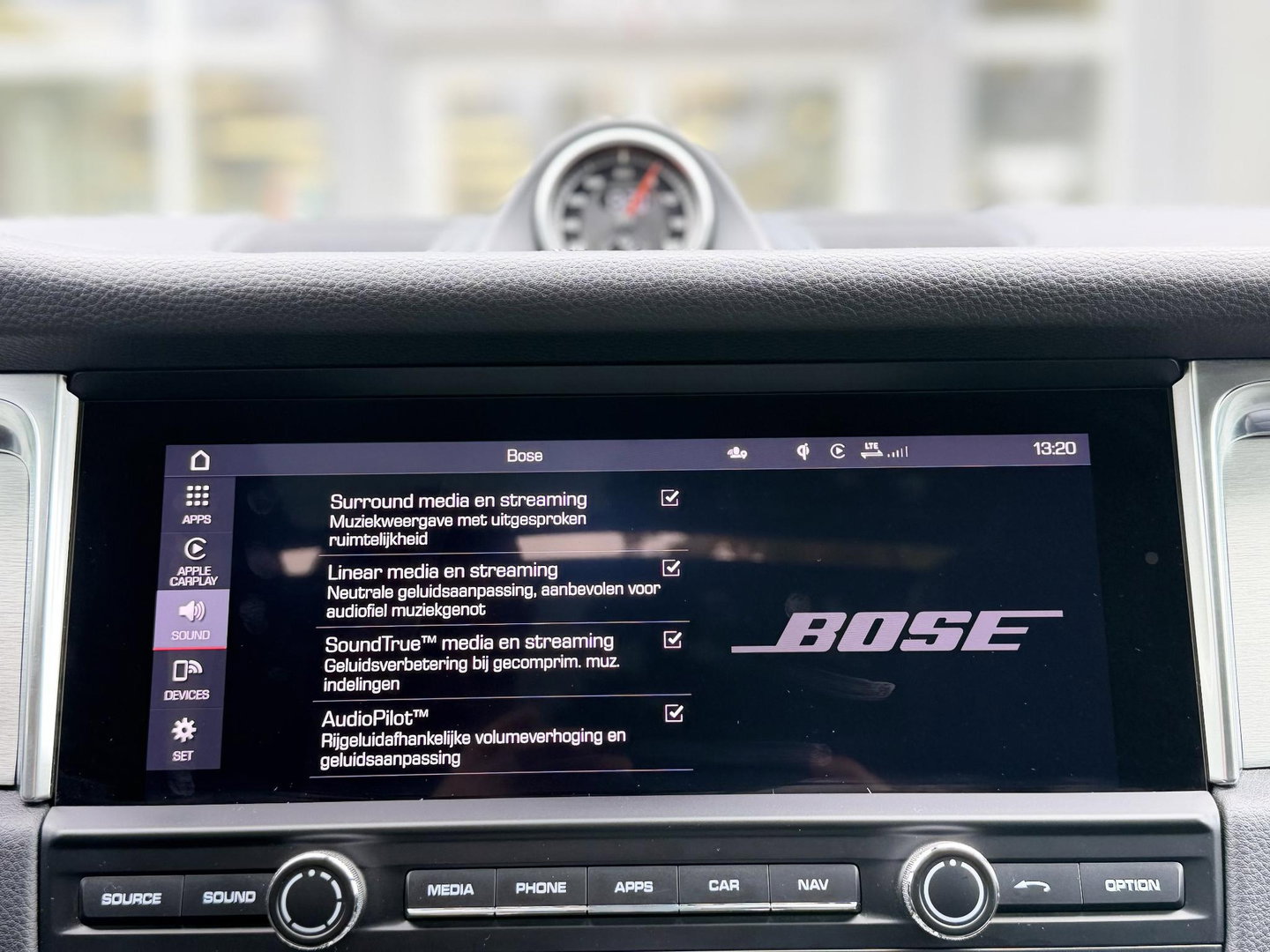 Porsche Macan 3.0 S 354PK |Pano|ACC|360Cam|BOSE|Sport Chrono|21"Sport Classic|Adaptieve Sportstoelen|El.Trekhaak|Porsche onderhouden