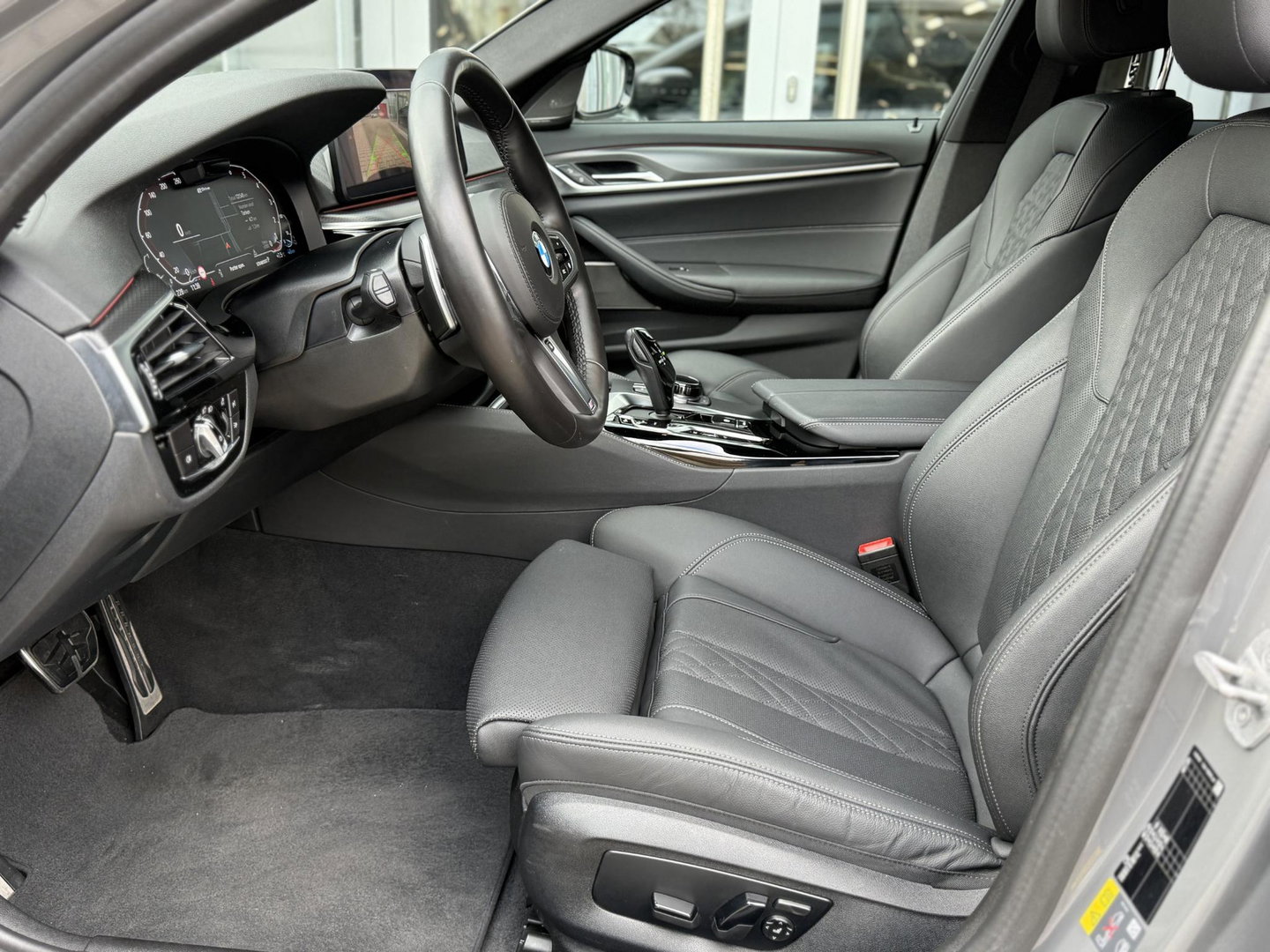 BMW 5 Serie Touring 530e High Ex. M-Sport |CoPilot|Laser|H/K|HUD|Bernina Grey|