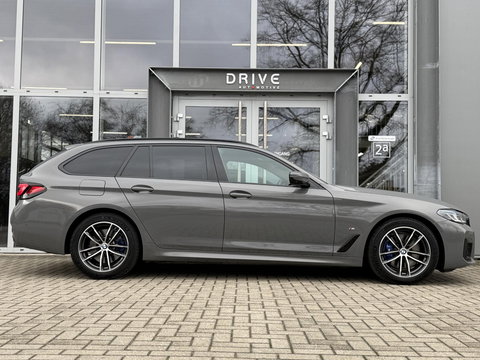 BMW 5 Serie Touring 530e High Ex. M-Sport |CoPilot|Laser|H/K|HUD|Bernina Grey|