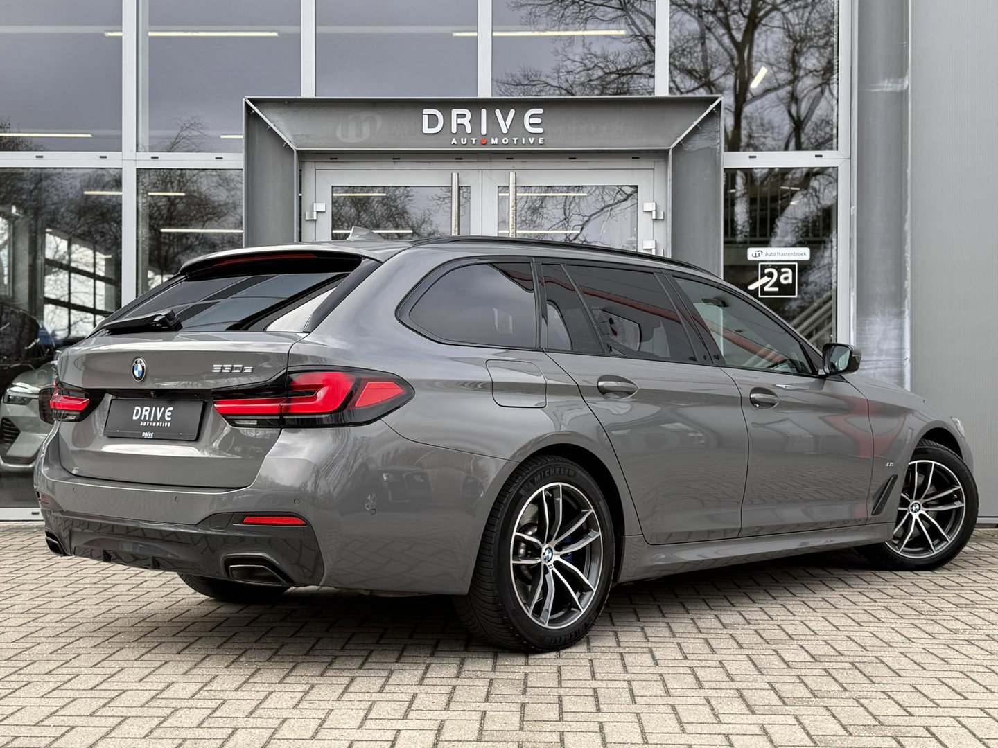 BMW 5 Serie Touring 530e High Ex. M-Sport |CoPilot|Laser|H/K|HUD|Bernina Grey|