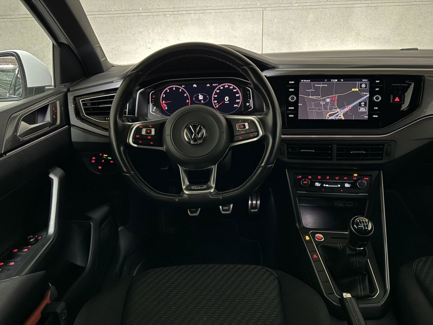 Volkswagen Polo 1.0 TSI 2x R-Line 116PK Pano Virtual CarPlay NAP