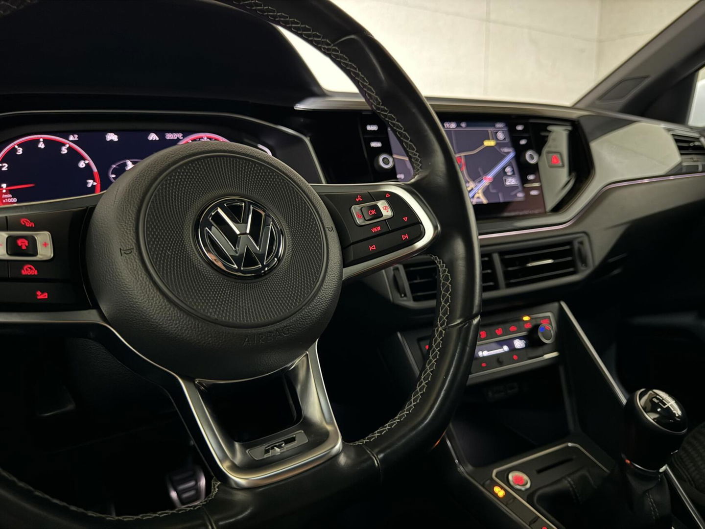 Volkswagen Polo 1.0 TSI 2x R-Line 116PK Pano Virtual CarPlay NAP