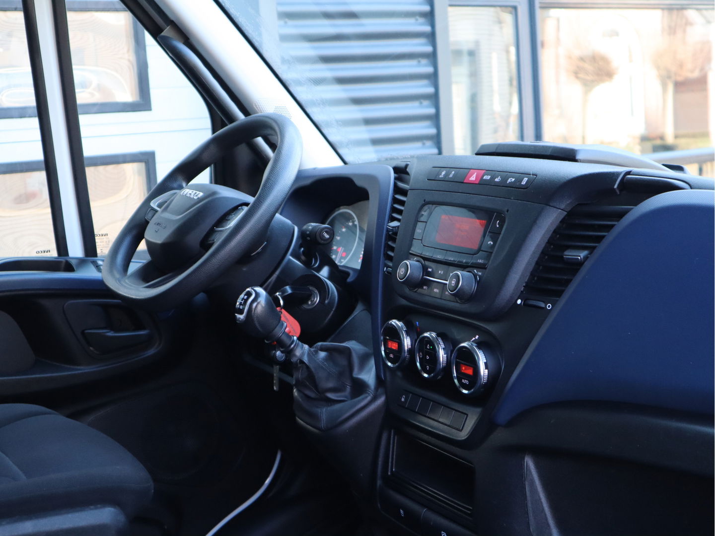 Iveco Daily 35C16 3.0 N1 Euro 6 - Bakwagen - Trekhaak - 1.000 kg Laadklep