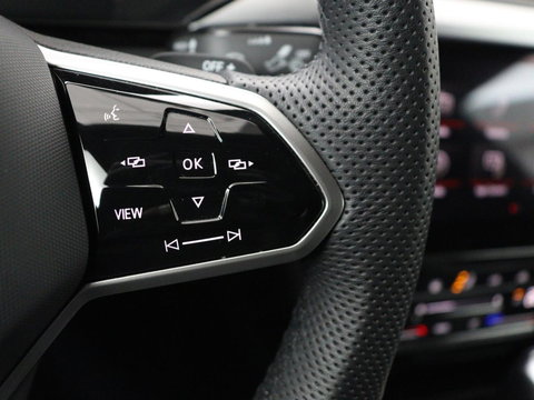 Volkswagen Arteon 1.4 TSI eHybrid R-Line | Panoramadak | Nappaleder | Stoelverwarming | Trekhaak | Camera | File Assistent | Carplay | Matrix LED | Navigatie | Sfeerverlichting | Achterbankverwarming | PHEV | Plug In