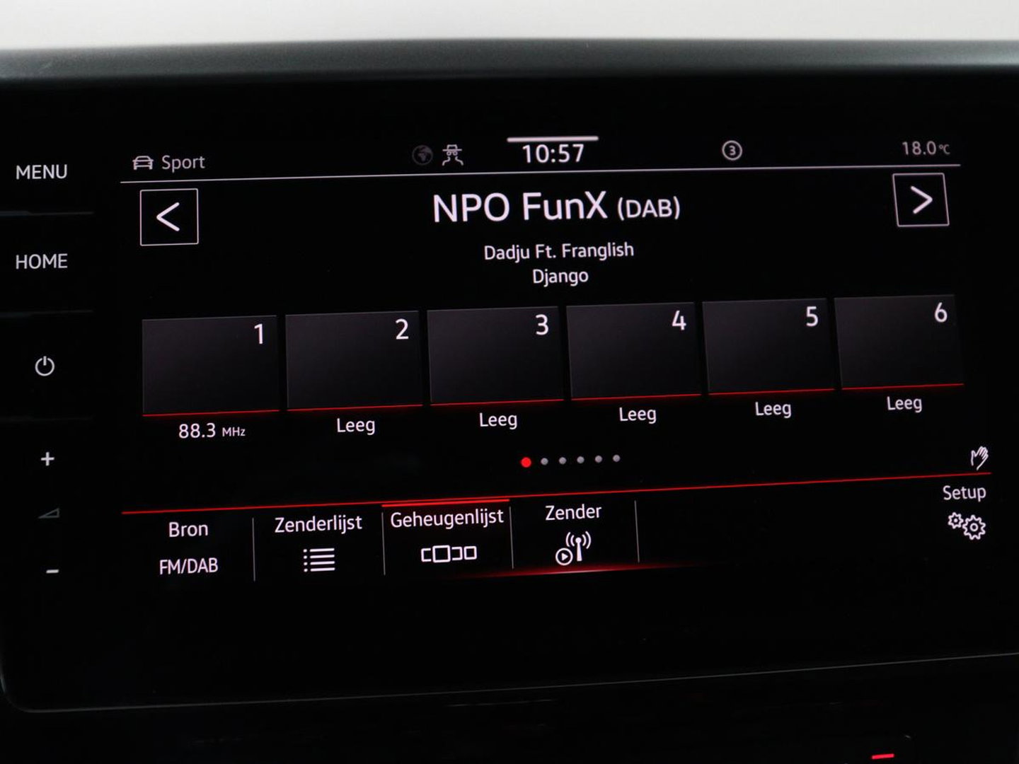 Volkswagen Arteon 1.4 TSI eHybrid R-Line | Panoramadak | Nappaleder | Stoelverwarming | Trekhaak | Camera | File Assistent | Carplay | Matrix LED | Navigatie | Sfeerverlichting | Achterbankverwarming | PHEV | Plug In