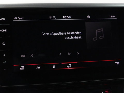 Volkswagen Arteon 1.4 TSI eHybrid R-Line | Panoramadak | Nappaleder | Stoelverwarming | Trekhaak | Camera | File Assistent | Carplay | Matrix LED | Navigatie | Sfeerverlichting | Achterbankverwarming | PHEV | Plug In