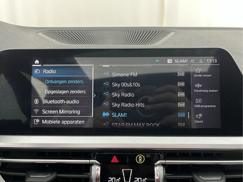 BMW 3 Serie Touring 330e eDrive Edition M-Sportpack (INCL.BTW) *PANO | HEAD-UP | ADAPTIVE-CRUISE | LEATHER | FULL-LED | KEYLESS | DIGI-COCKPIT | HEATED-SPORTSEATS | CAMERA | HIFI-SOUND | PIRVACY-GLASS | DAB+ | SHIFT-PADDLES | NAVI-FULLMAP | 19