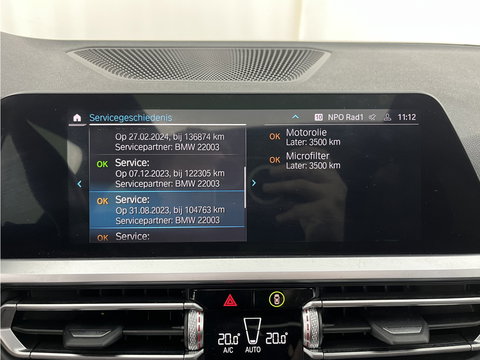 BMW 3 Serie Touring 330e eDrive Edition M-Sportpack (INCL.BTW) *PANO | HEAD-UP | ADAPTIVE-CRUISE | LEATHER | FULL-LED | KEYLESS | DIGI-COCKPIT | HEATED-SPORTSEATS | CAMERA | HIFI-SOUND | PIRVACY-GLASS | DAB+ | SHIFT-PADDLES | NAVI-FULLMAP | 19