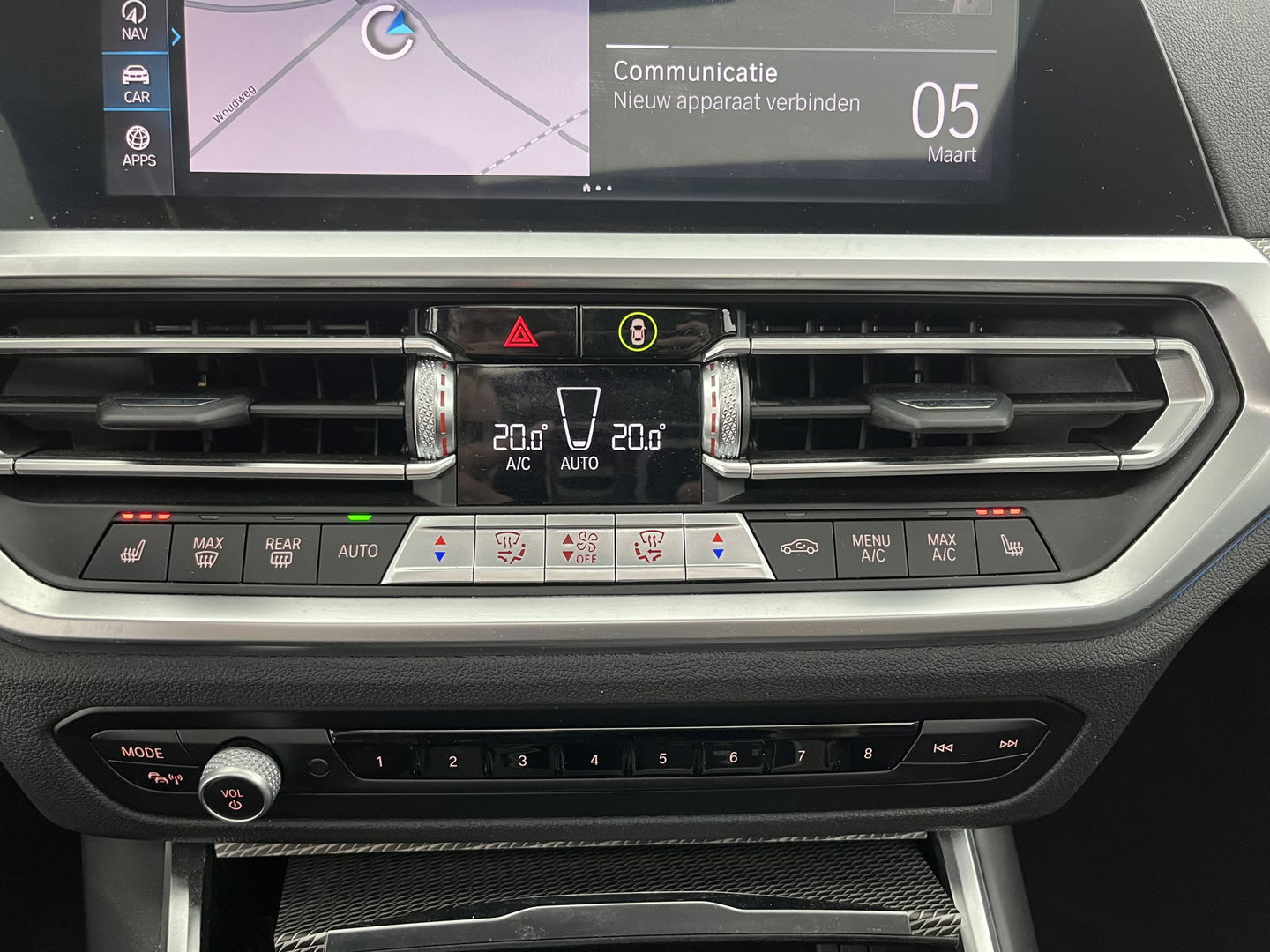 BMW 3 Serie Touring 330e eDrive Edition M-Sportpack (INCL.BTW) *PANO | HEAD-UP | ADAPTIVE-CRUISE | LEATHER | FULL-LED | KEYLESS | DIGI-COCKPIT | HEATED-SPORTSEATS | CAMERA | HIFI-SOUND | PIRVACY-GLASS | DAB+ | SHIFT-PADDLES | NAVI-FULLMAP | 19