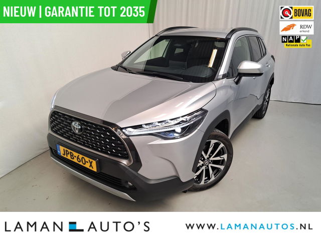 Toyota Corolla Cross - Hybrid 140 Style Premium | CarPlay Navigatie Dodehoekdetectie Stuur- en stoelverwarming ECC ACC 18" LMV PDC Camera Metallic | Hybrid Voorschoten