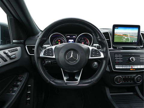 Mercedes-Benz GLS 350 d 4MATIC AMG-Line [ 7-Pers ] *PANO | LEATHER | FULL-LED | DISTRONIC | NAVI-FULLMAP | HEAT/COLD-COMFORTSEATS | BLINDSPOT | MEMORY-PACK | HARMAN/KARDON | TOPVIEW | KEYLESS | SHIFTPADDLES | PRIVACY-GLASS | TOWBAR | 21''ALU*
