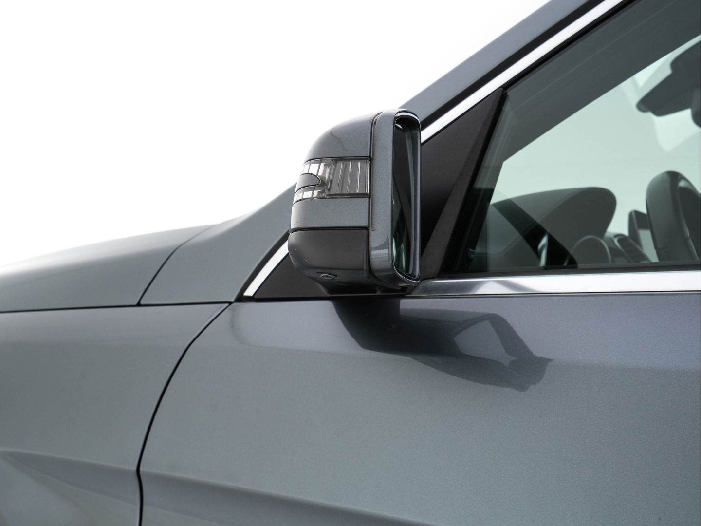 Mercedes-Benz GLS 350 d 4MATIC AMG-Line [ 7-Pers ] *PANO | LEATHER | FULL-LED | DISTRONIC | NAVI-FULLMAP | HEAT/COLD-COMFORTSEATS | BLINDSPOT | MEMORY-PACK | HARMAN/KARDON | TOPVIEW | KEYLESS | SHIFTPADDLES | PRIVACY-GLASS | TOWBAR | 21''ALU*