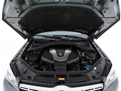 Mercedes-Benz GLS 350 d 4MATIC AMG-Line [ 7-Pers ] *PANO | LEATHER | FULL-LED | DISTRONIC | NAVI-FULLMAP | HEAT/COLD-COMFORTSEATS | BLINDSPOT | MEMORY-PACK | HARMAN/KARDON | TOPVIEW | KEYLESS | SHIFTPADDLES | PRIVACY-GLASS | TOWBAR | 21''ALU*