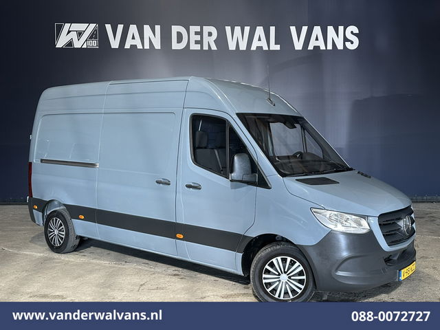 Mercedes-Benz Sprinter - 211 CDI L2H2 Euro6 Airco | Camera | Navigatie | Apple Carplay | Android Auto Bijrijdersbank