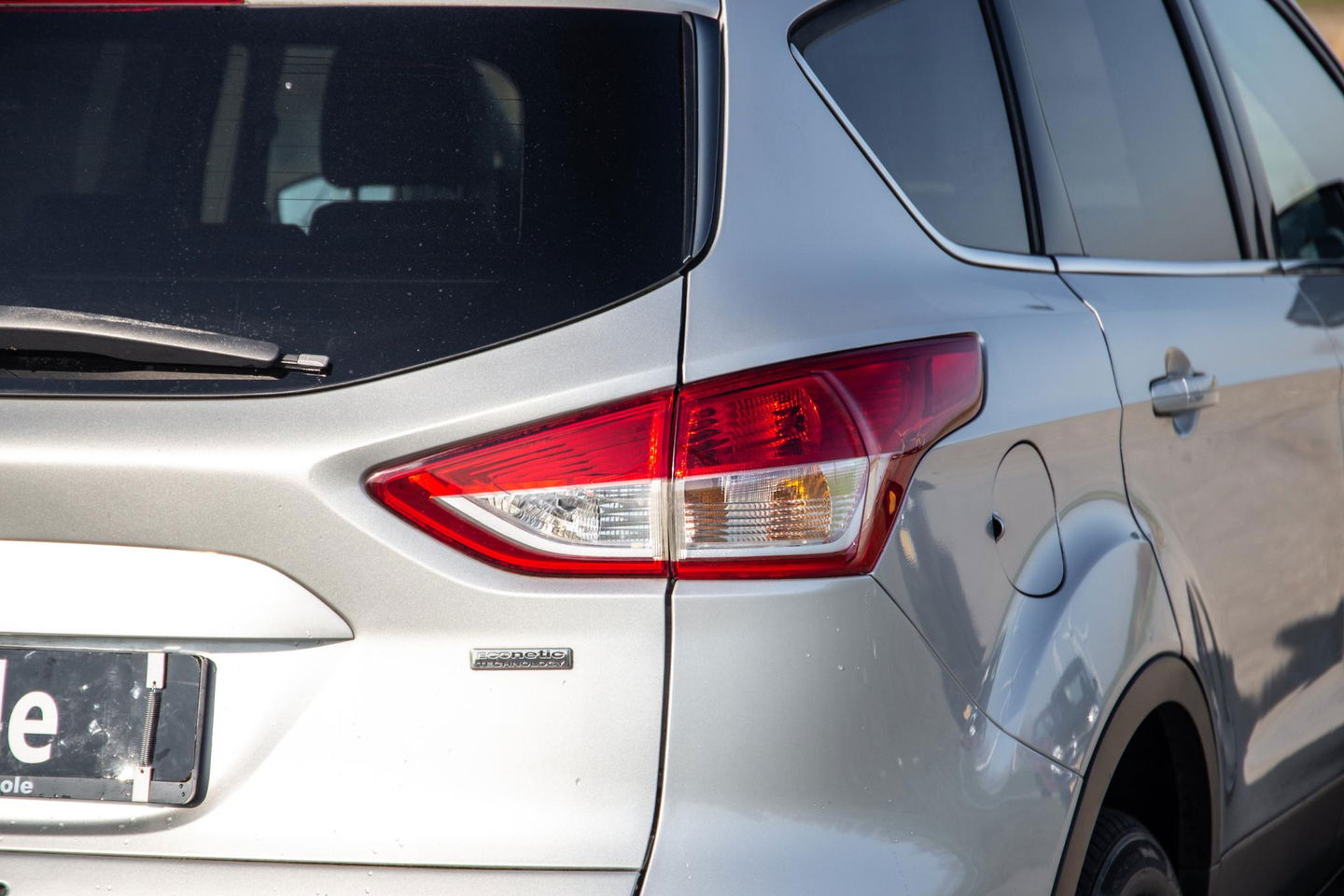 Ford Kuga 1.6 Titanium PANORAMA DAK / STOELVERWARMING / TREKHAAK / CRUISE CONTROLE