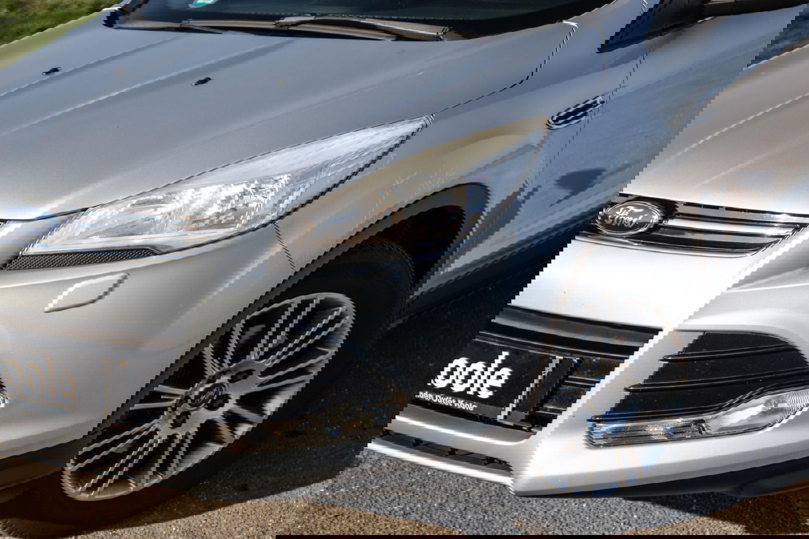 Ford Kuga 1.6 Titanium PANORAMA DAK / STOELVERWARMING / TREKHAAK / CRUISE CONTROLE