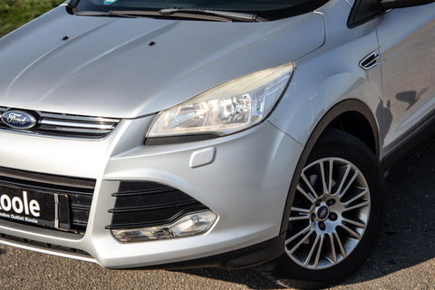 Ford Kuga 1.6 Titanium PANORAMA DAK / STOELVERWARMING / TREKHAAK / CRUISE CONTROLE