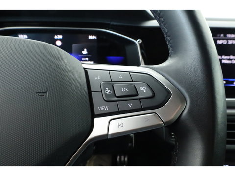 Volkswagen Polo 1.0 TSI R-Line DSG | Adapt. Cruise | Apple CarPlay & Android Auto | Trekhaak | Navi | 17" | DAB