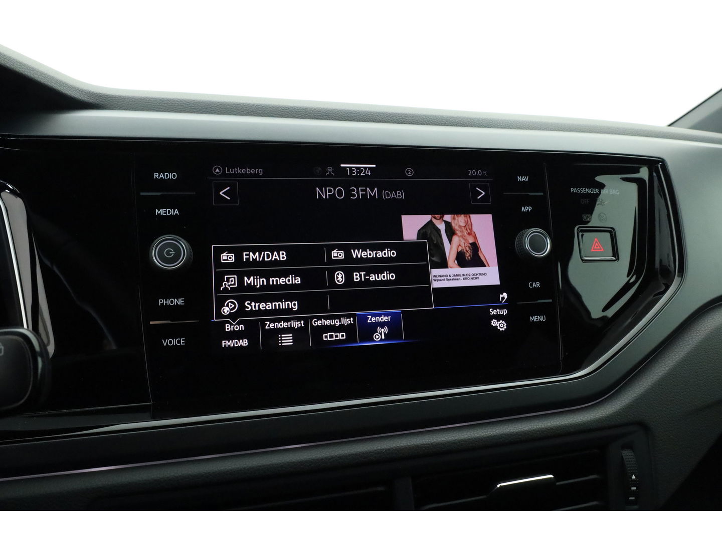 Volkswagen Polo 1.0 TSI R-Line DSG | Adapt. Cruise | Apple CarPlay & Android Auto | Trekhaak | Navi | 17" | DAB