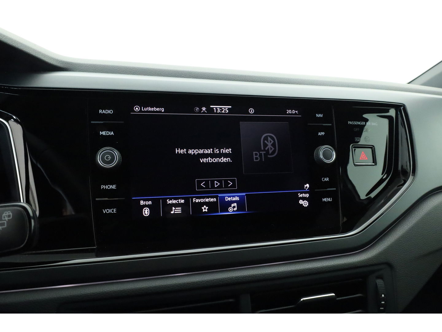 Volkswagen Polo 1.0 TSI R-Line DSG | Adapt. Cruise | Apple CarPlay & Android Auto | Trekhaak | Navi | 17" | DAB