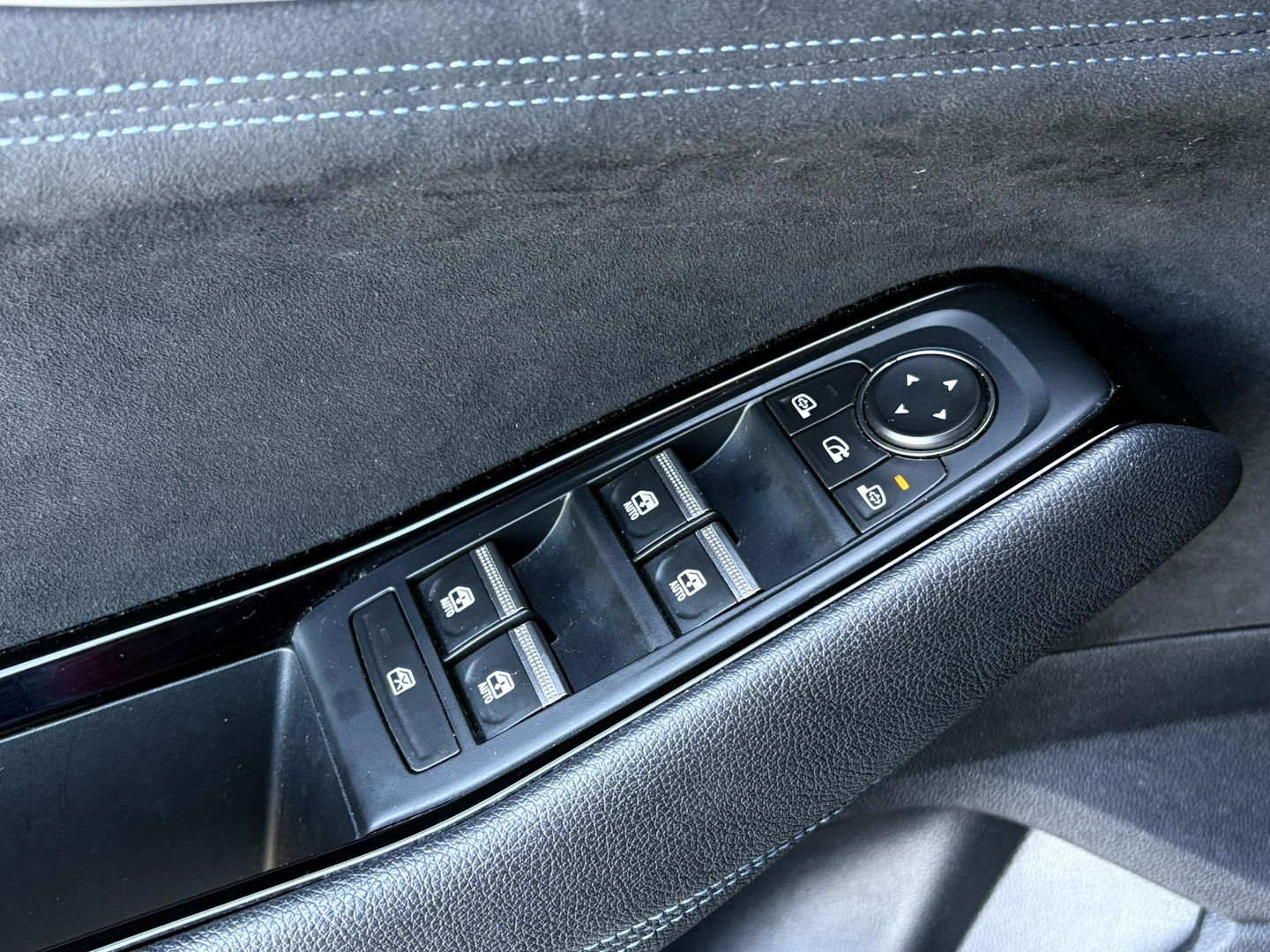 Renault Austral 1.2 E-Tech full hybrid 200 techno esprit Alpine Keyless | Stuurwiel Verwarmd | LAGE KM