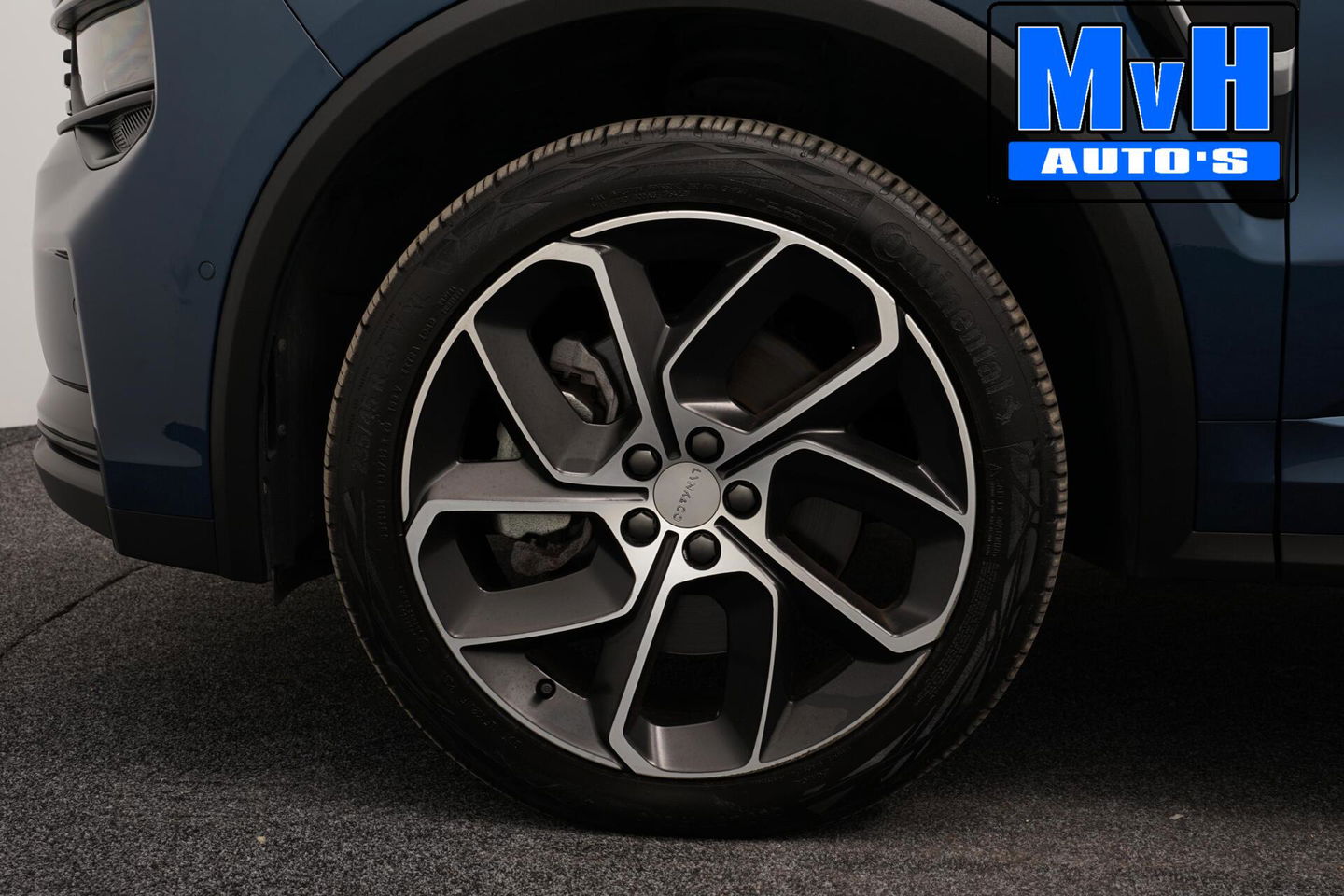 Lynk & Co 01 1.5 Plug-in Hybride|FULL BLACK|360°CAM|PANO|NAP