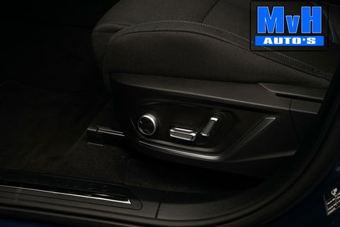 Lynk & Co 01 1.5 Plug-in Hybride|FULL BLACK|360°CAM|PANO|NAP