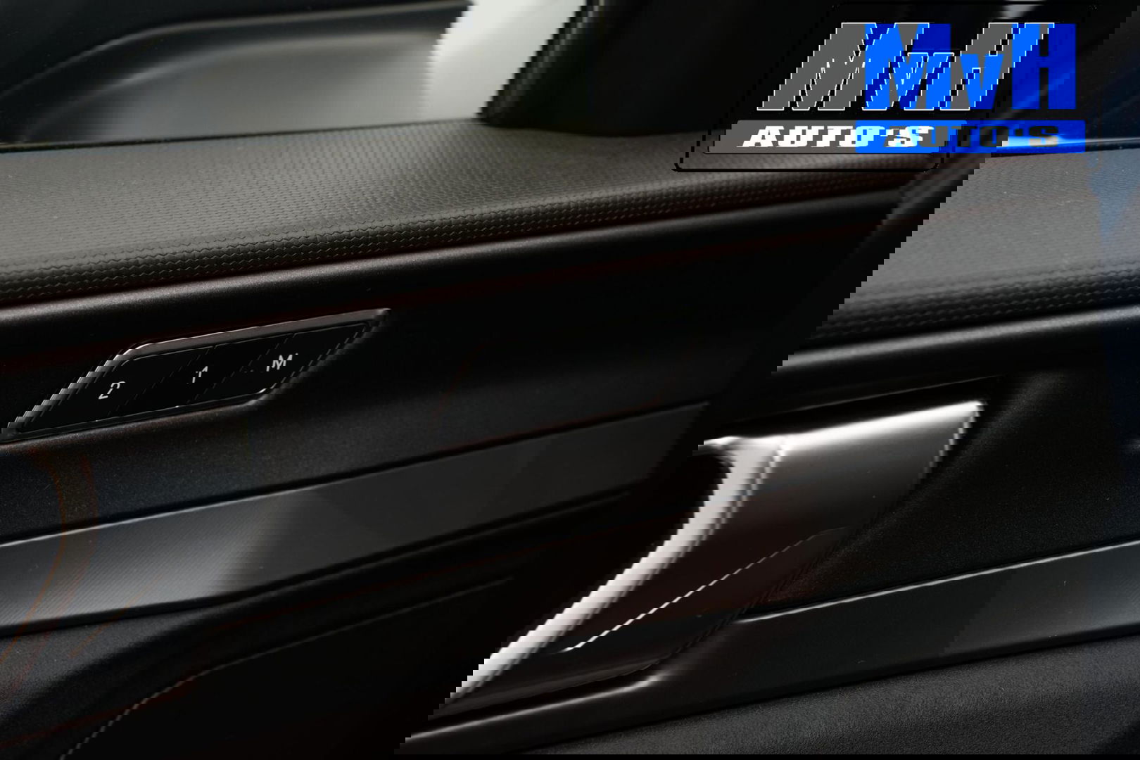 Lynk & Co 01 1.5 Plug-in Hybride|FULL BLACK|360°CAM|PANO|NAP