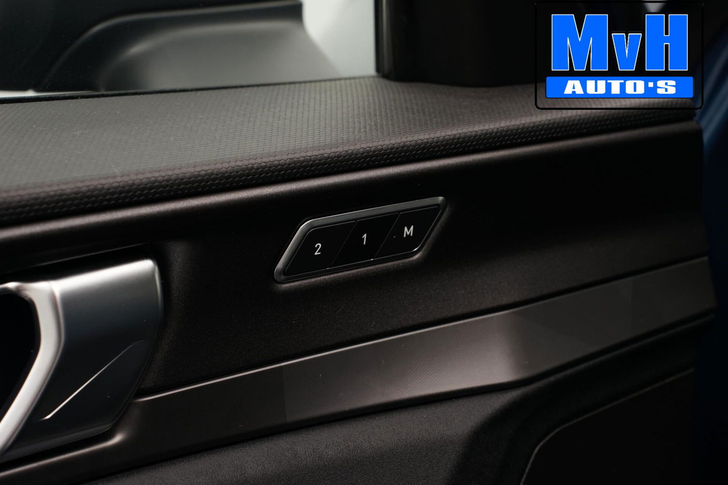 Lynk & Co 01 1.5 Plug-in Hybride|FULL BLACK|360°CAM|PANO|NAP