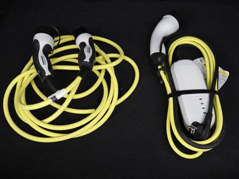 CUPRA Leon 1.5 e-Hybrid Business | Stoelverwarming | Adaptive cruise | Camera | Carplay | Memory | Half leder | Navigatie | Keyless | Sportstoelen | Full LED | Sfeerverlichting | PHEV | Plug In