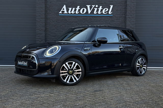 MINI Electric - Mini Cooper SE | Panodak | Sportleder | Harman Kardon | Camera | Comfort Access