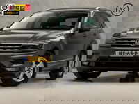 Volkswagen Tiguan - 2.0 TSI 4Motion Highline 190Pk Automaat (PANORAMADAK, GROOT NAVI, HEAD-UP DISPLAY, 360 CAMERA, TREKHAAK, SPORTSTOELEN, GETINT GLAS, ELEK ACHTERKLEP, ADAPTIVE CRUISE, NIEUWSTAAT)