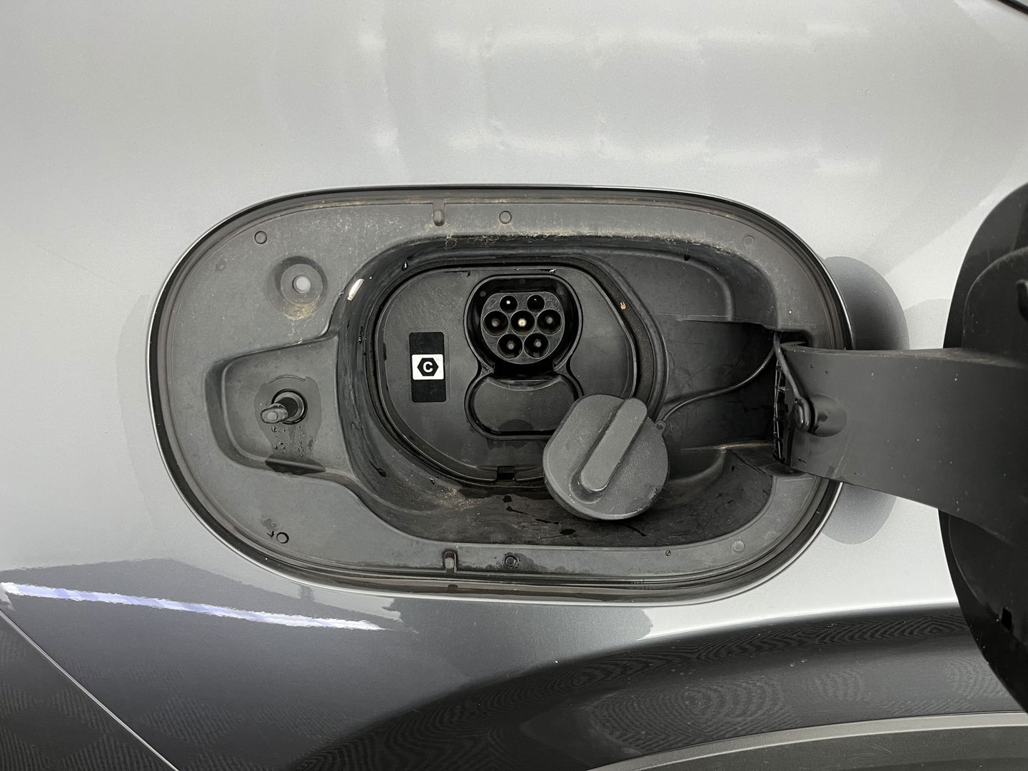 Mazda CX-60 2.5 e-SkyActiv PHEV Exclusive-Line [ 3-Fase ] (INCL-BTW) *HEAD-UP | LEATHER | FULL-LED | BLINDSPOT | HEATED/VENTILATED-COMFORTSEATS | DIGI-COCKPIT | KEYLESS | DAB | NAVI-FULLMAP | 20''ALU | TOWBAR*