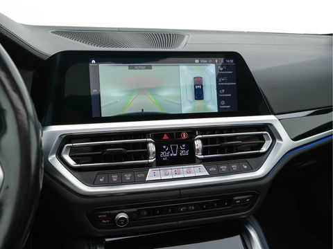 BMW 4 Serie Coupé M440i xDrive High Executive Aut. *PANO | HEAD-UP | LASER-LED | ADAPTIVE-CRUISE | LUXURY-LEATHER | TOP-VIEW | HARMAN/KARDON | BLINDSPOT | KEYLESS | HEATED-SPORTSEATS | DAB+ | DIGI-COCKPIT | SHIFT-PADDLES | 19''ALU | TOWB