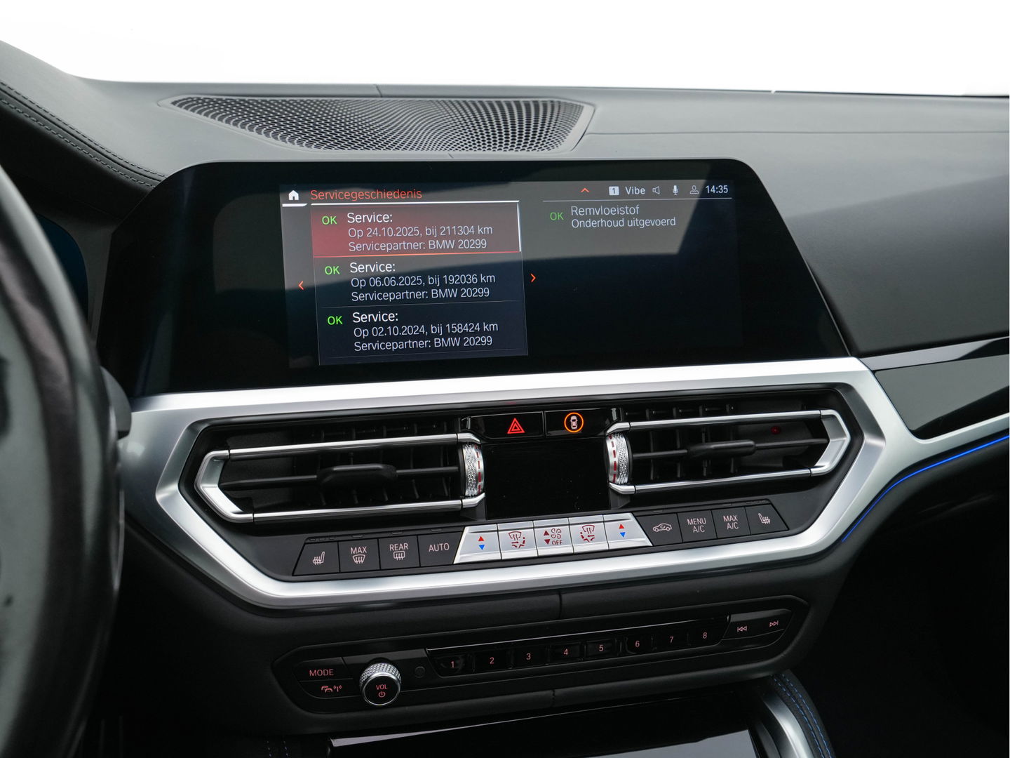 BMW 4 Serie Coupé M440i xDrive High Executive Aut. *PANO | HEAD-UP | LASER-LED | ADAPTIVE-CRUISE | LUXURY-LEATHER | TOP-VIEW | HARMAN/KARDON | BLINDSPOT | KEYLESS | HEATED-SPORTSEATS | DAB+ | DIGI-COCKPIT | SHIFT-PADDLES | 19''ALU | TOWB