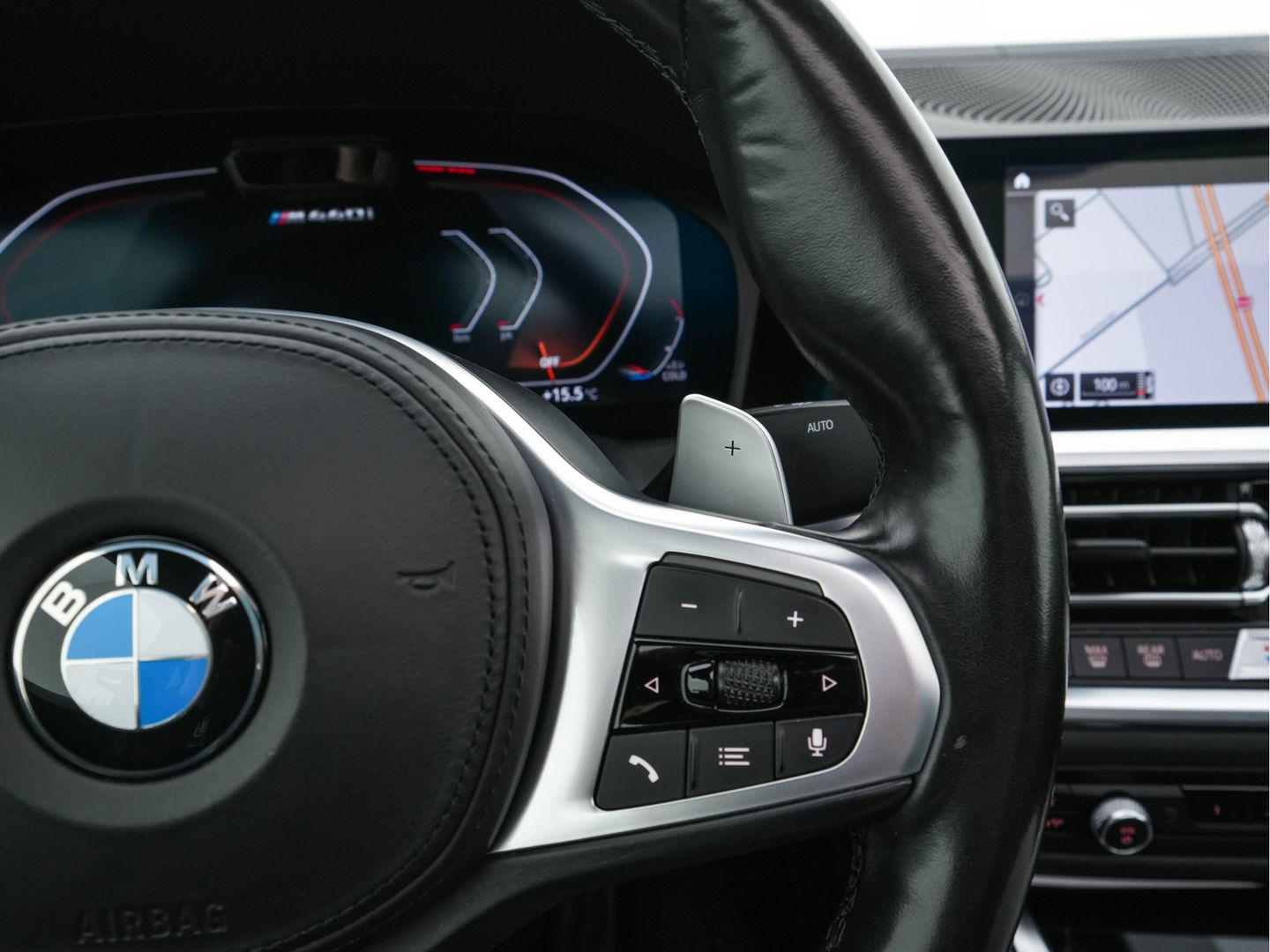 BMW 4 Serie Coupé M440i xDrive High Executive Aut. *PANO | HEAD-UP | LASER-LED | ADAPTIVE-CRUISE | LUXURY-LEATHER | TOP-VIEW | HARMAN/KARDON | BLINDSPOT | KEYLESS | HEATED-SPORTSEATS | DAB+ | DIGI-COCKPIT | SHIFT-PADDLES | 19''ALU | TOWB