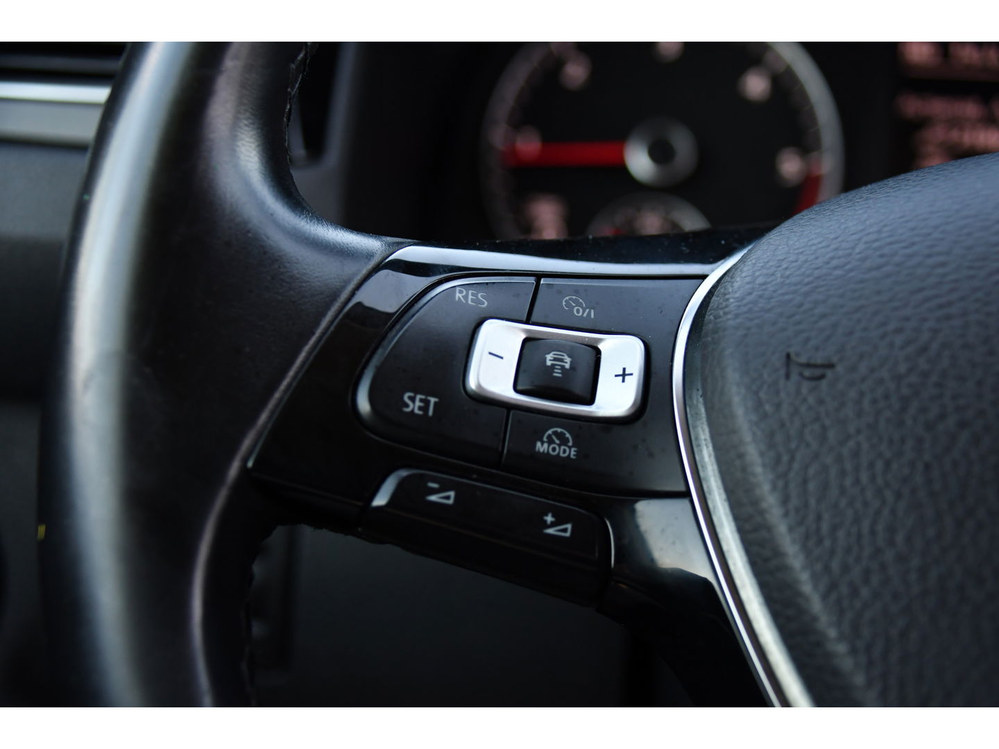 Volkswagen Caddy 2.0 TDI L1H1 Highline Black Edition Adaptieve Cruise, Carplay, 150pk, Automaat, LED, Stoelverwarming, Leder, Multimedia, Voorruit verwarming, Uniek!