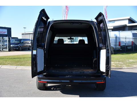 Volkswagen Caddy 2.0 TDI L1H1 Highline Black Edition Adaptieve Cruise, Carplay, 150pk, Automaat, LED, Stoelverwarming, Leder, Multimedia, Voorruit verwarming, Uniek!