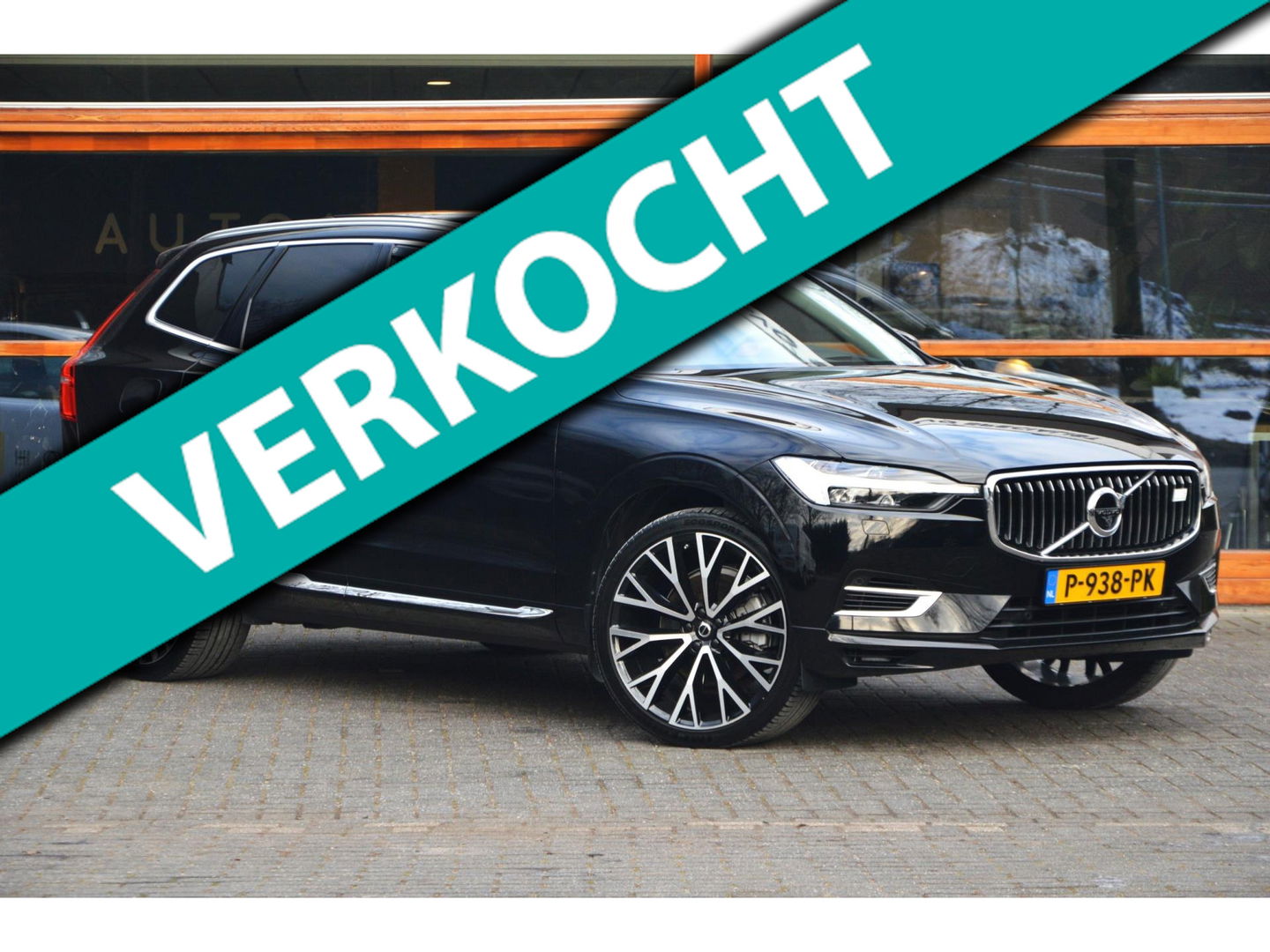 Volvo XC60 Hybride T6 AWD R-Design | Head-Up Display | Panoramadak | Harman/Kardon | Trekhaak | Rondom stoelverwarming | Memory |