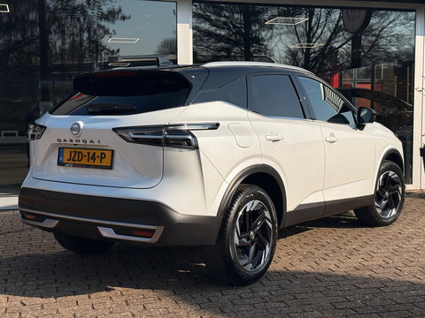 Nissan QASHQAI 1.3 MHEV Xtronic Premium l H.U.D l 360 l Pano l Parelmoer lak