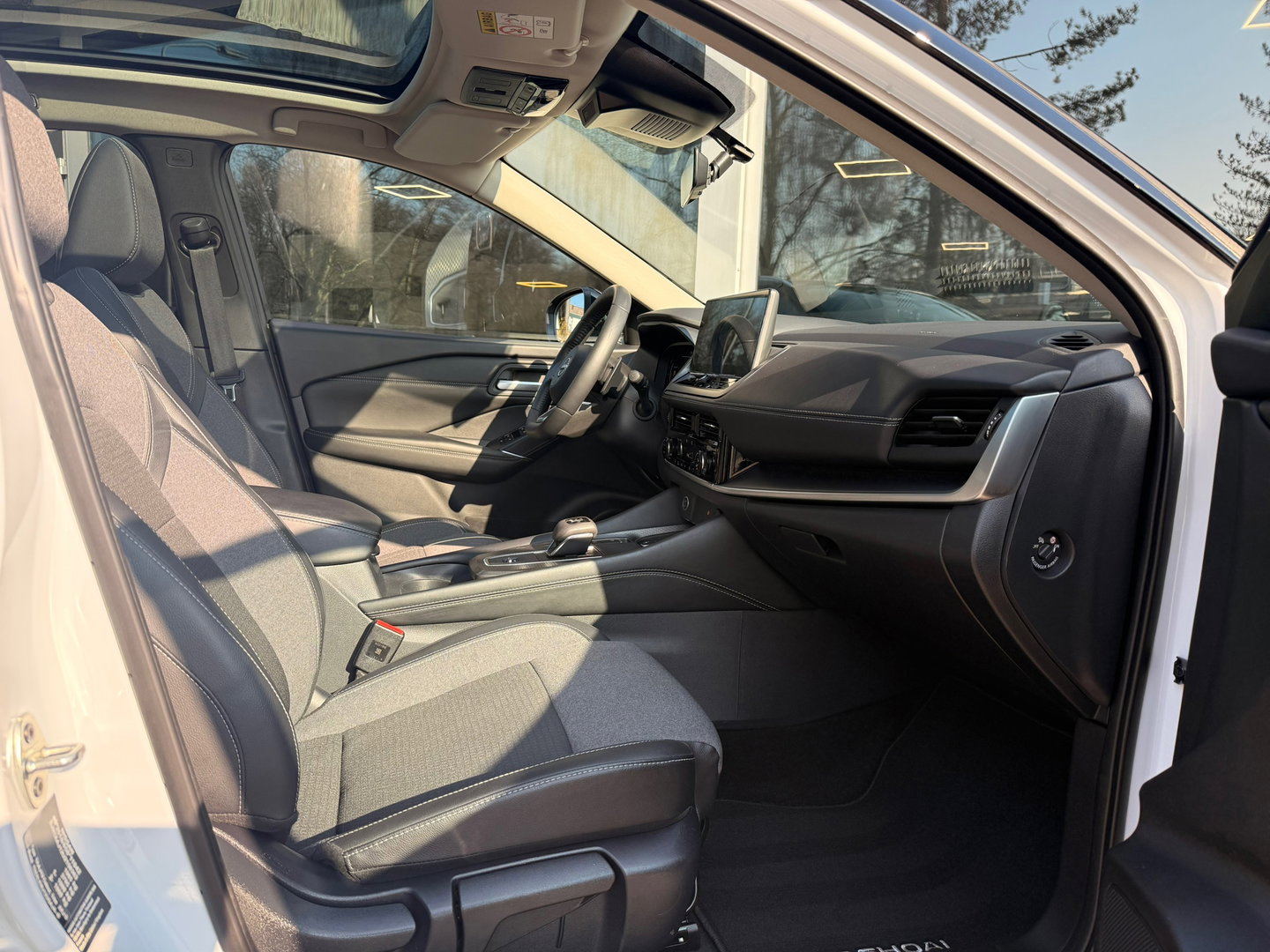 Nissan QASHQAI 1.3 MHEV Xtronic Premium l H.U.D l 360 l Pano l Parelmoer lak